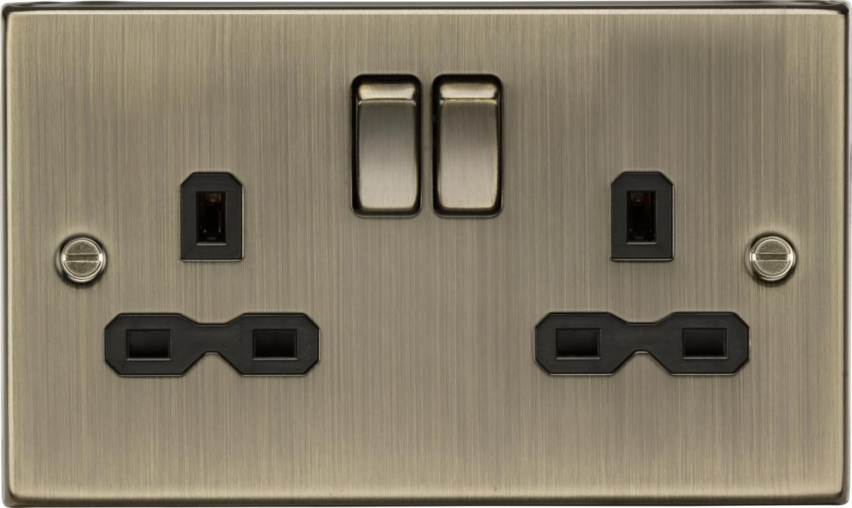 KNIGHTSBRIDGE SQUARE EDGE ANTIQUE BRASS 13A 2G DP SWITCHED SOCKET