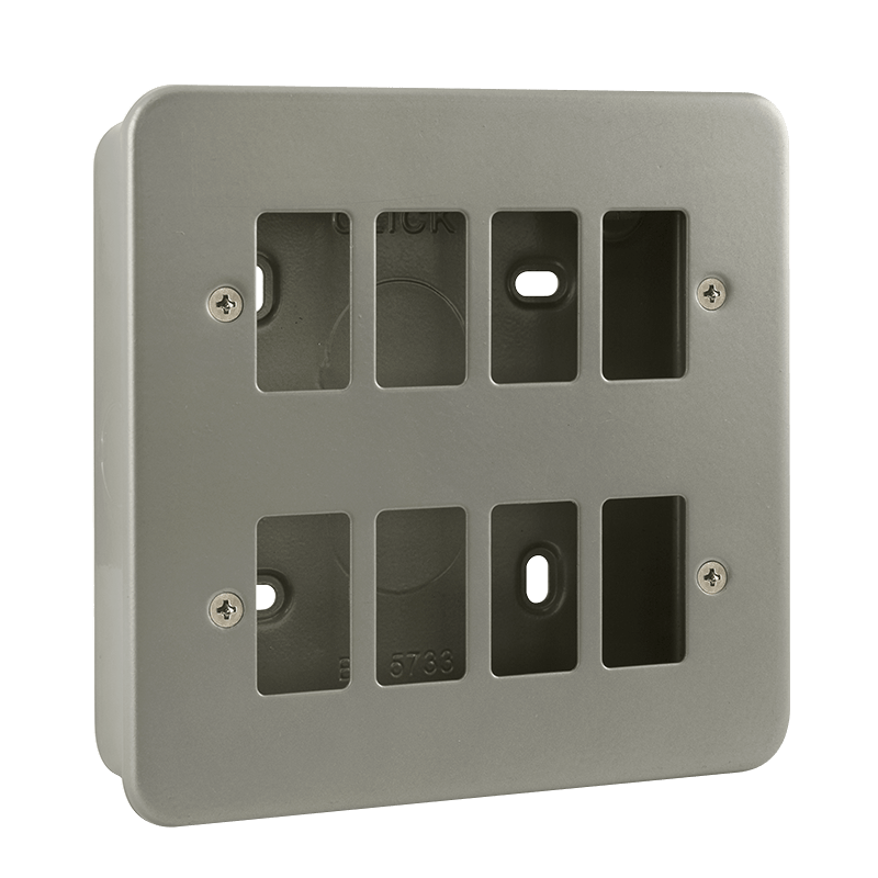 CLICK GRIDPRO 8 GANG METAL CLAD PLATE